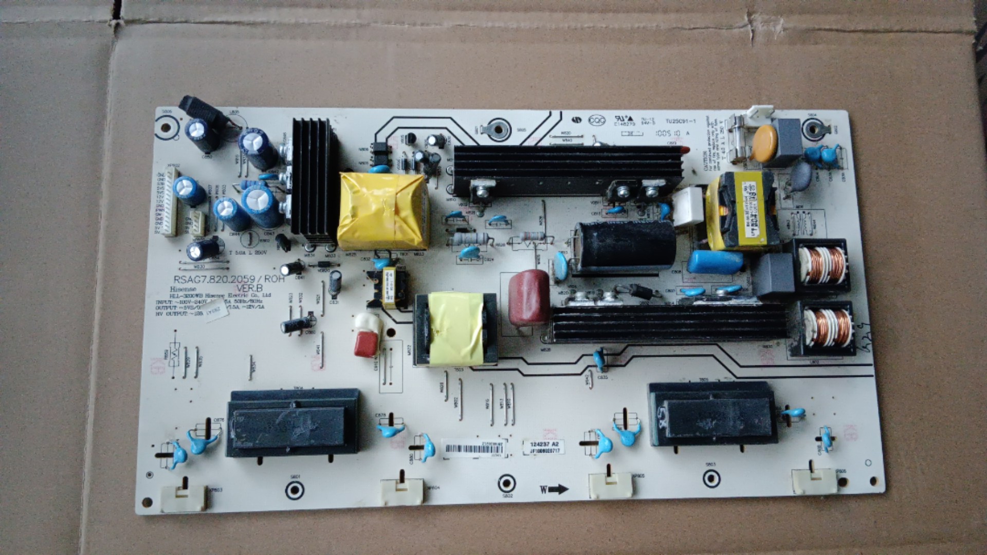 原装现货海信TLM32V78K TLM32V86K TLM32V88电源板RSAG7.820.2059