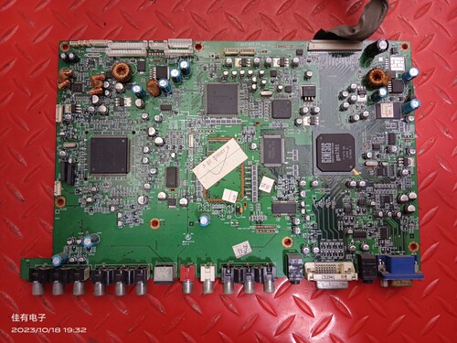 原装长虹LT2618 主板 JUJ7.820.211屏LC260WX2