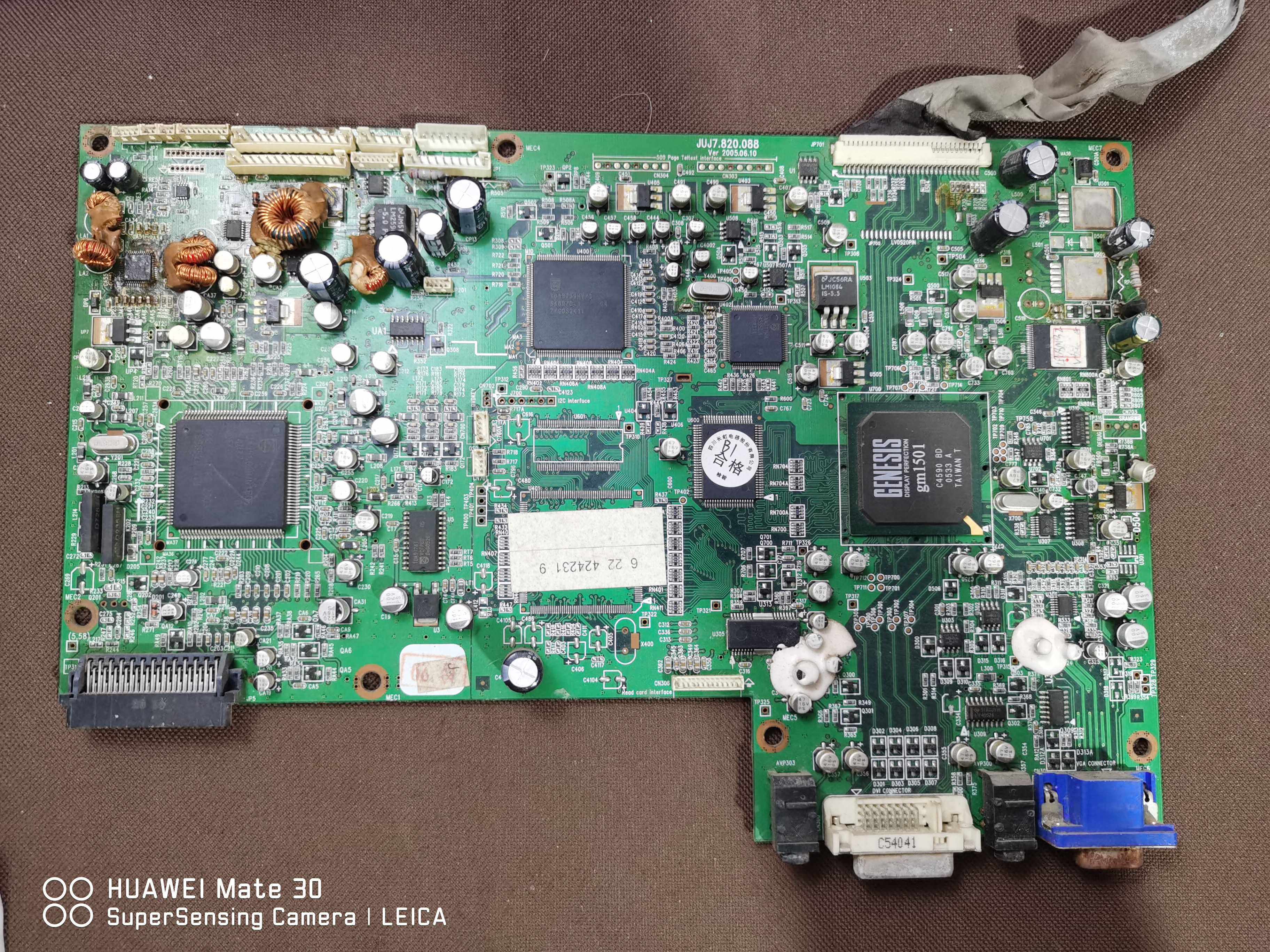 原装长虹CHD-W370F8 液晶配件主板JUJ7.820.088 屏LC370W01
