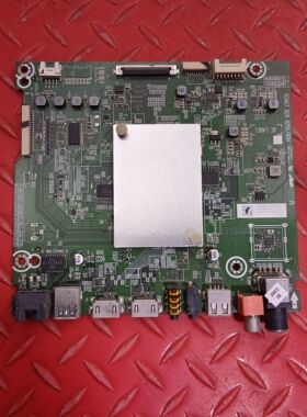 海信HZ55A70(B0M1)229170主板RSAG7.820.8205屏HE550S5U31-TXK1FJ