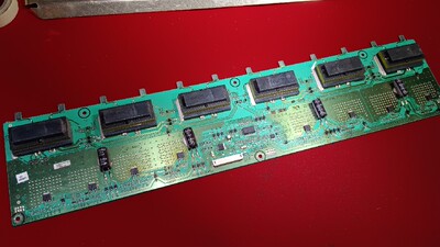 原装海信TLM42V66PK /68PK TLM42V86PKV背光板 RSAG7.820.2046