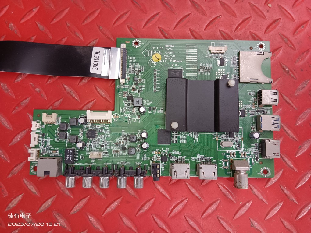 康佳LED55G9200U 主板35021197屏72000900YT 900YT