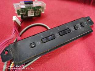 原装海信LED42T36X3D按键板 接收板RSAG7.820.4494实拍