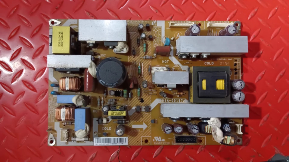 三星LA37S81B LA37R81B电源板BN44-00157A PSLF231501A