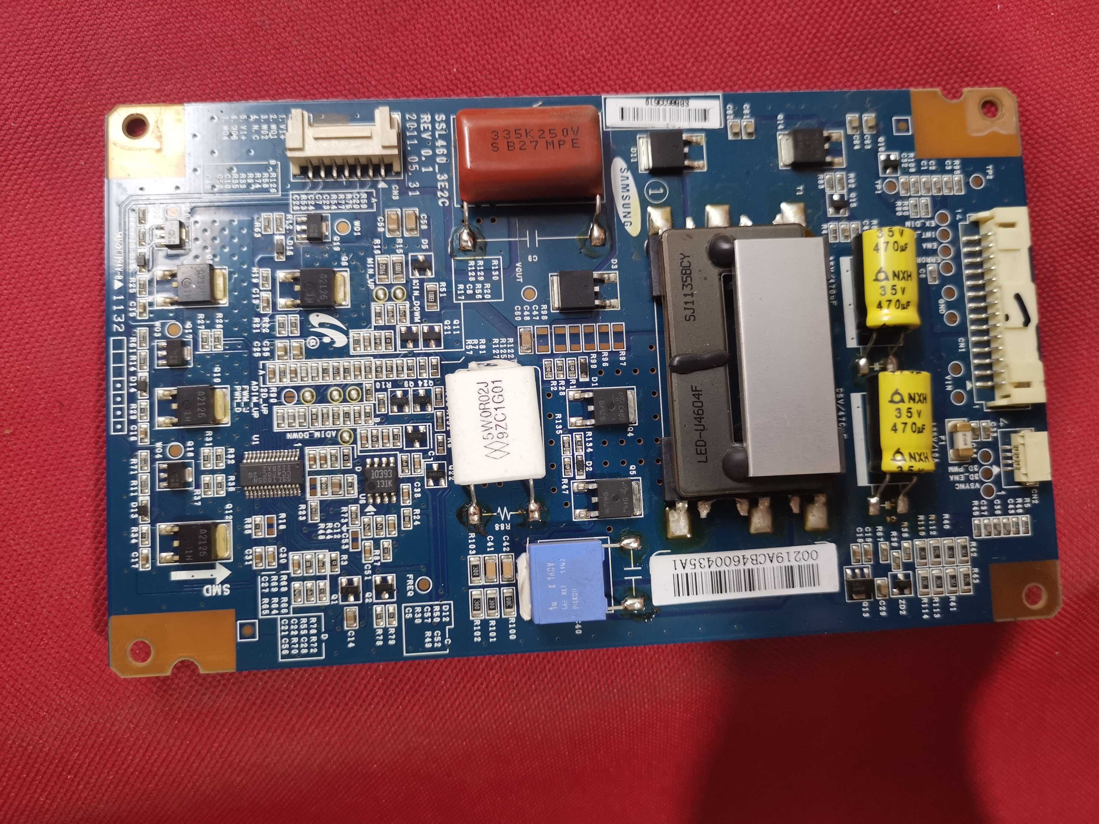 TCL L46V7300A-3D背光板恒流板SSL460-3E2C REV0.1