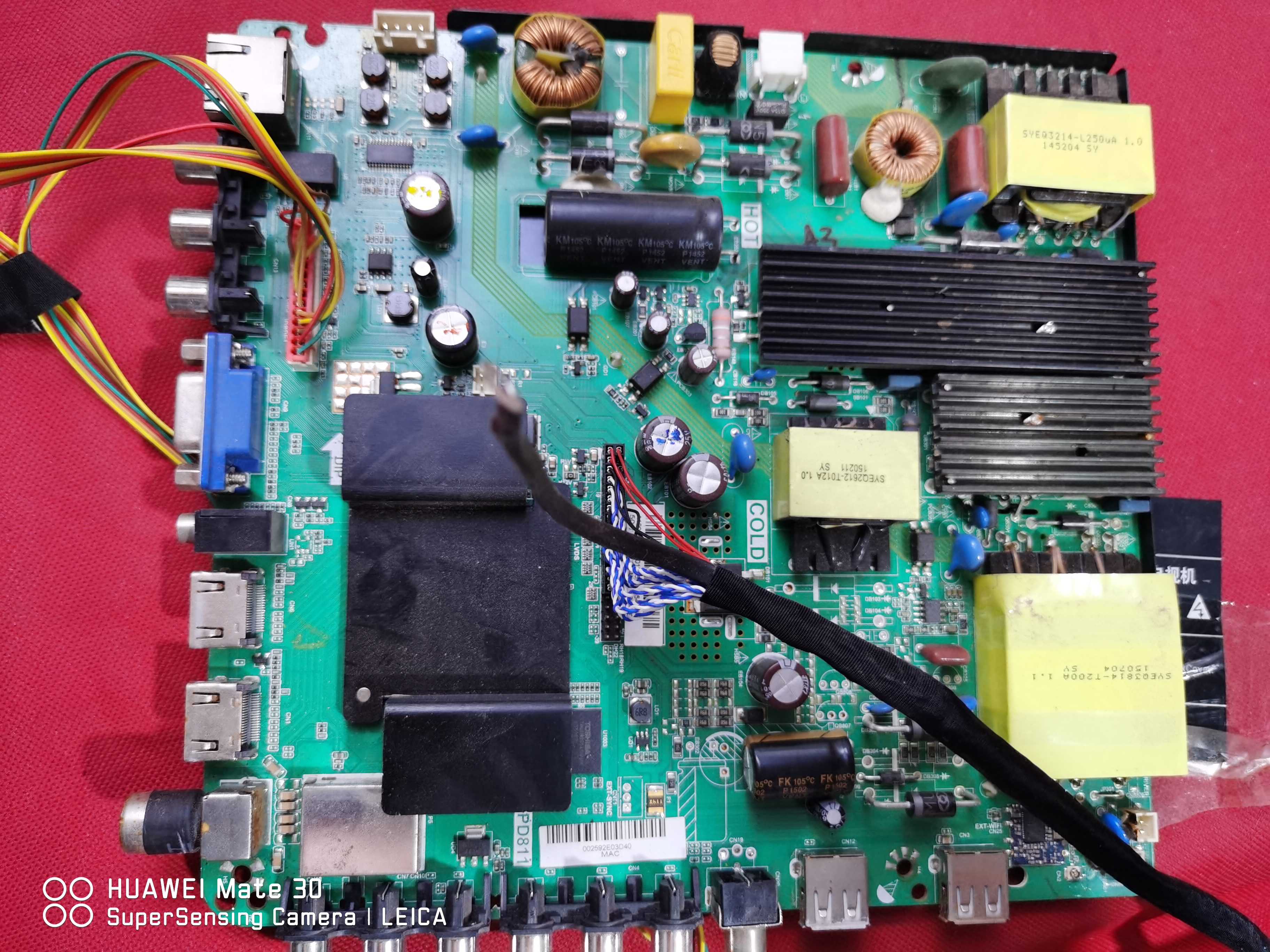 原装中韩主板TP.RT2982.PD811屏ST5461B03-1  D550H7-01