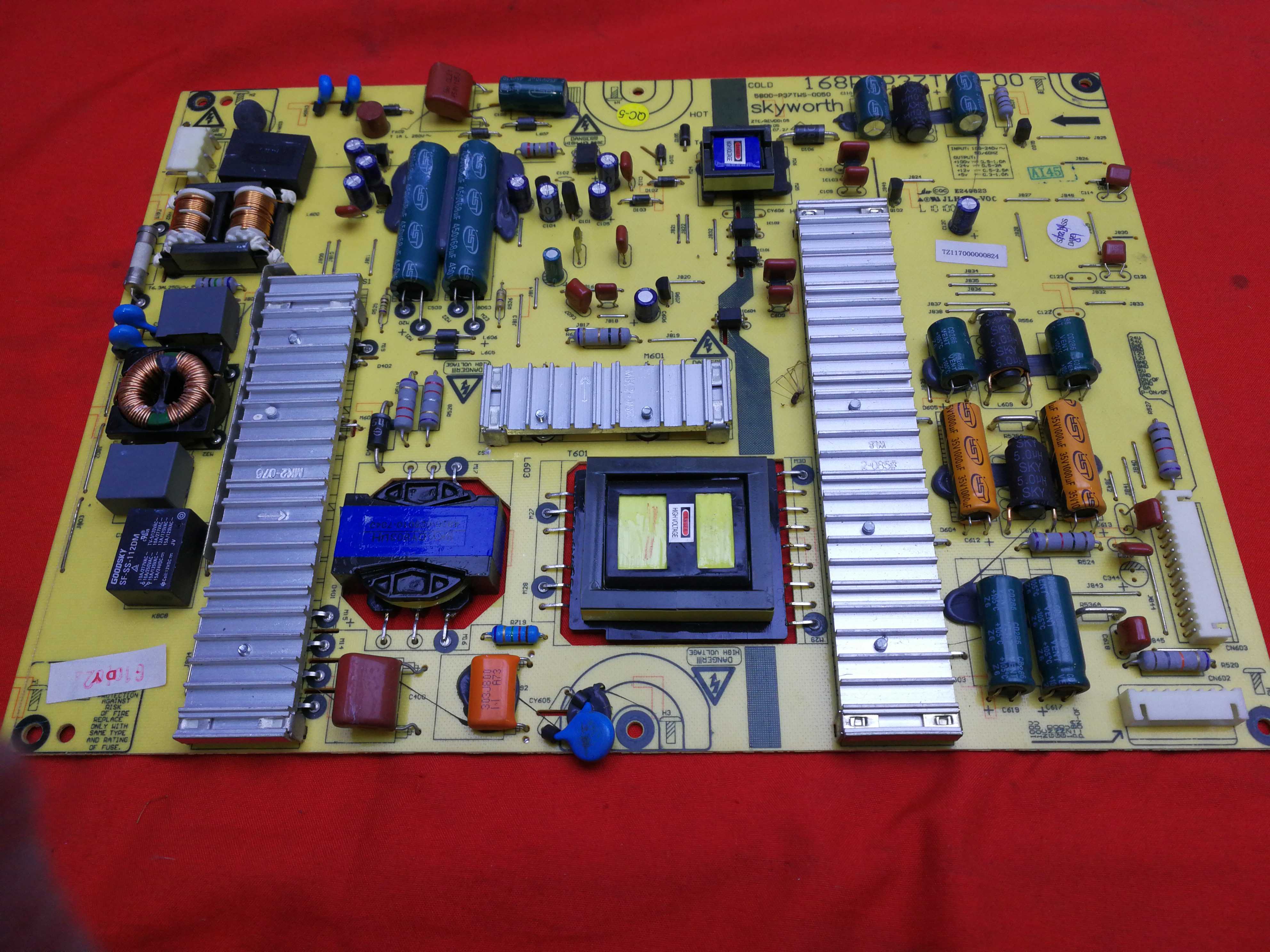 原装创维37E62RN液晶电源板5800-P37EWS-0050 168P-P37EWS-10现货