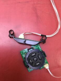 TCLL32F3301B原装按键板40-32D270-KEB2LG接收40-40F380-RID2LG