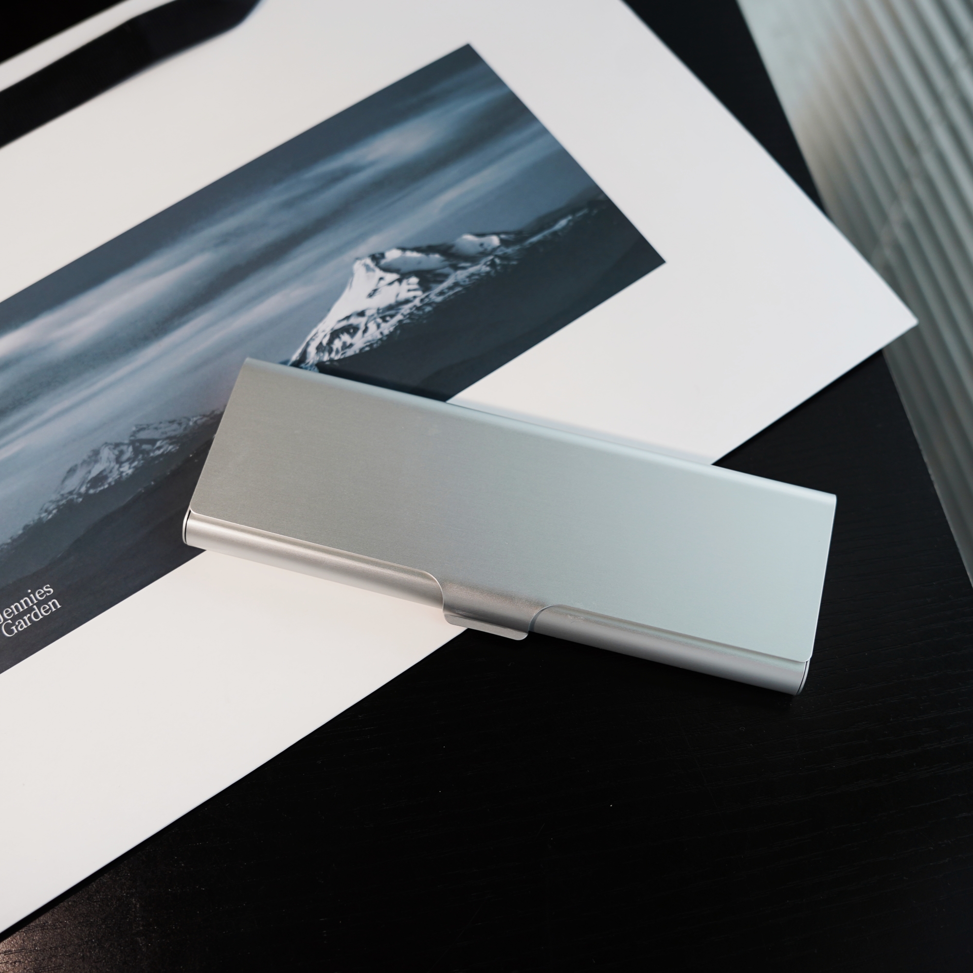 男女款铝合金抗压耐磨文具盒