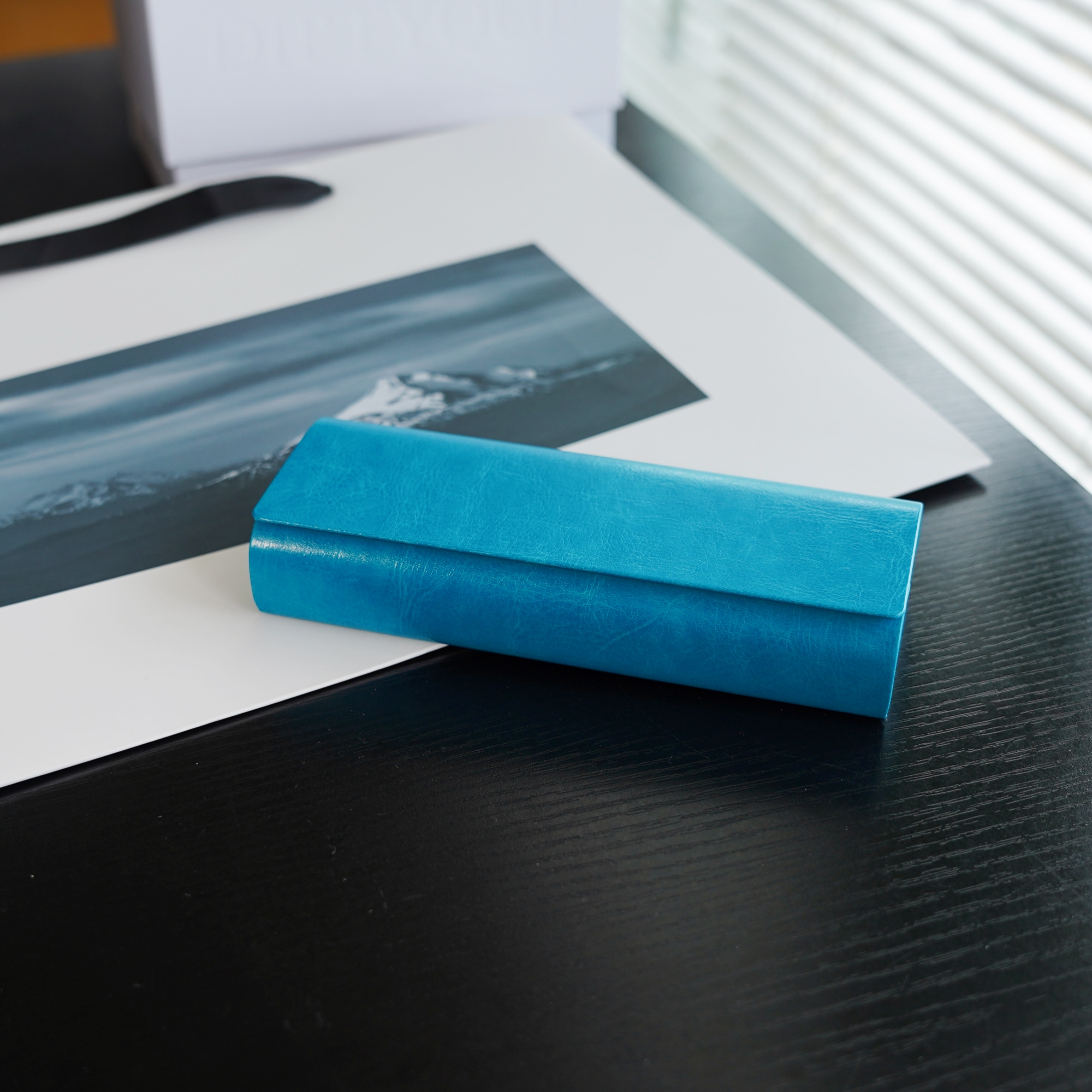 复古仿老牛皮纹眼镜盒