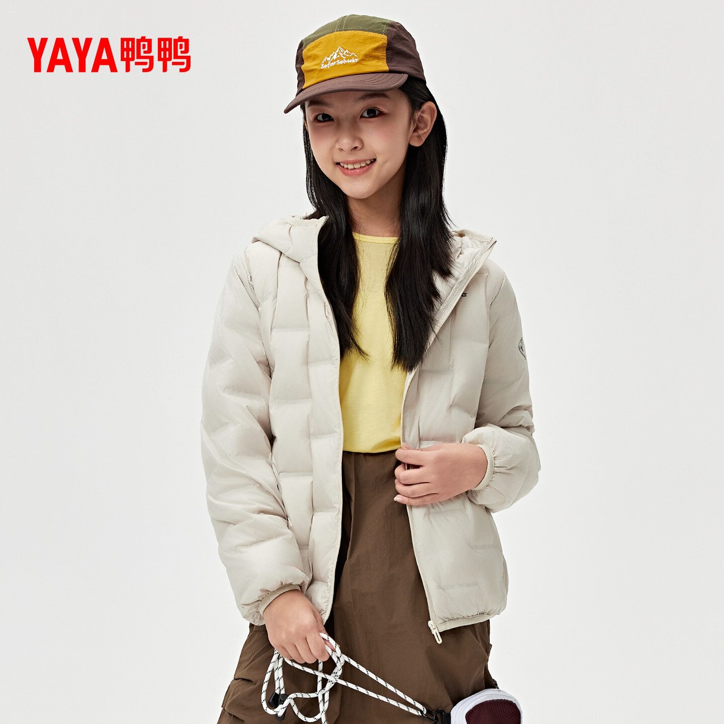 鸭鸭童装羽绒服男女2026年儿童轻薄连帽短款鸭绒保暖外套