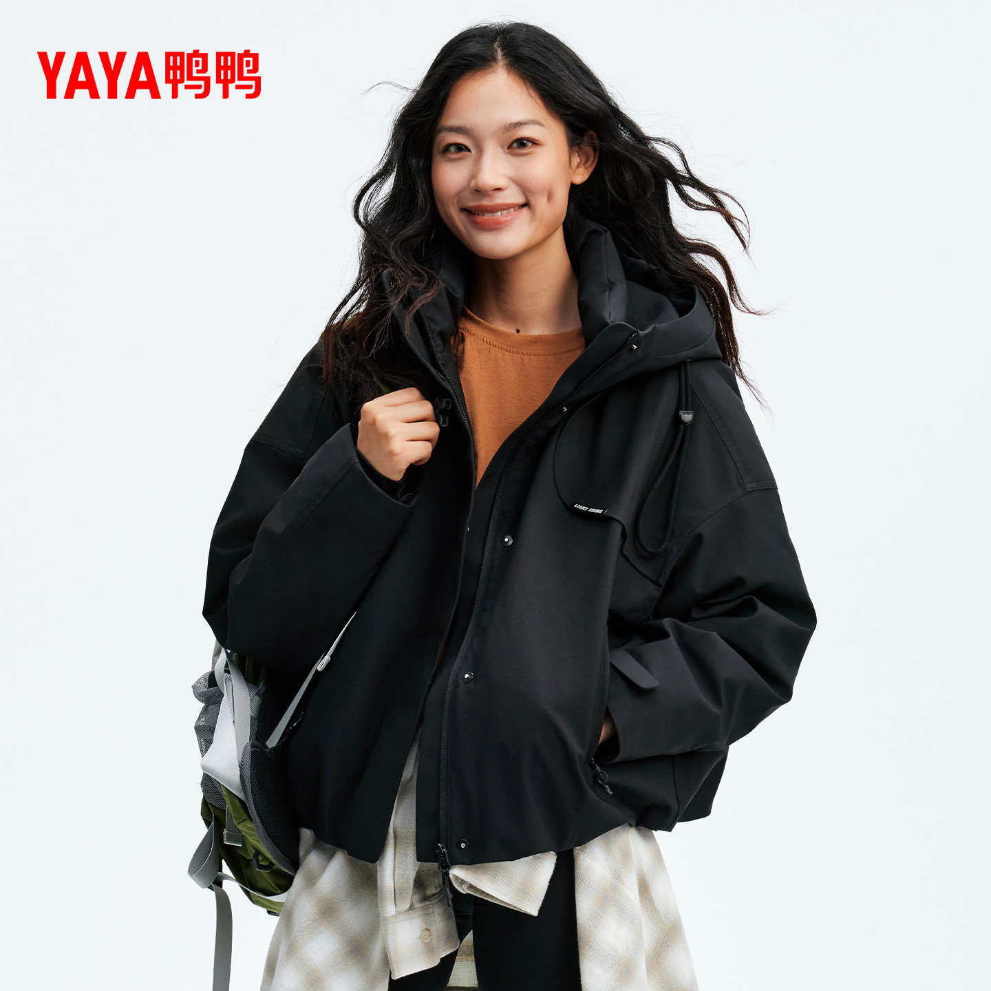 鸭鸭羽绒服女短款2025年秋冬新款女装韩版连帽短款90鸭绒保暖外套