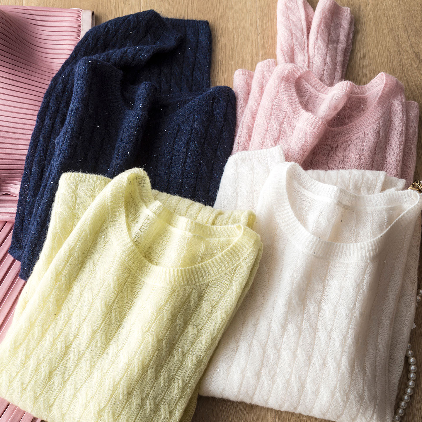 轻奢复古巨柔软舒适桑蚕丝绵羊毛羊绒圆领细闪珠片麻花针织衫毛衣