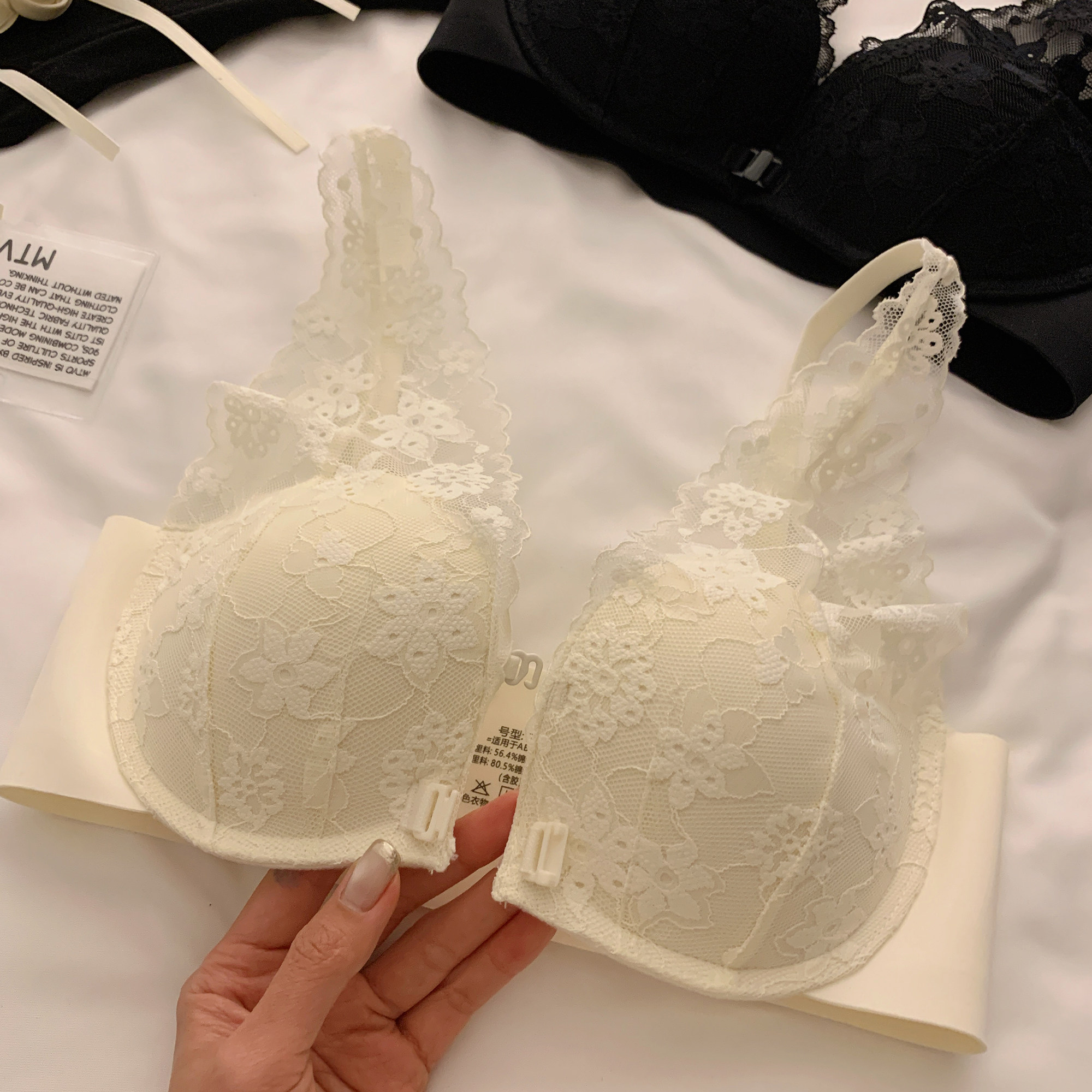 法式性感纯欲前扣蕾丝内衣套装女聚拢收副乳无钢圈美背内衣文胸罩,女士内衣/男士内衣/家居服,文胸,淘宝优惠券,粉丝福利购,淘宝优惠卷