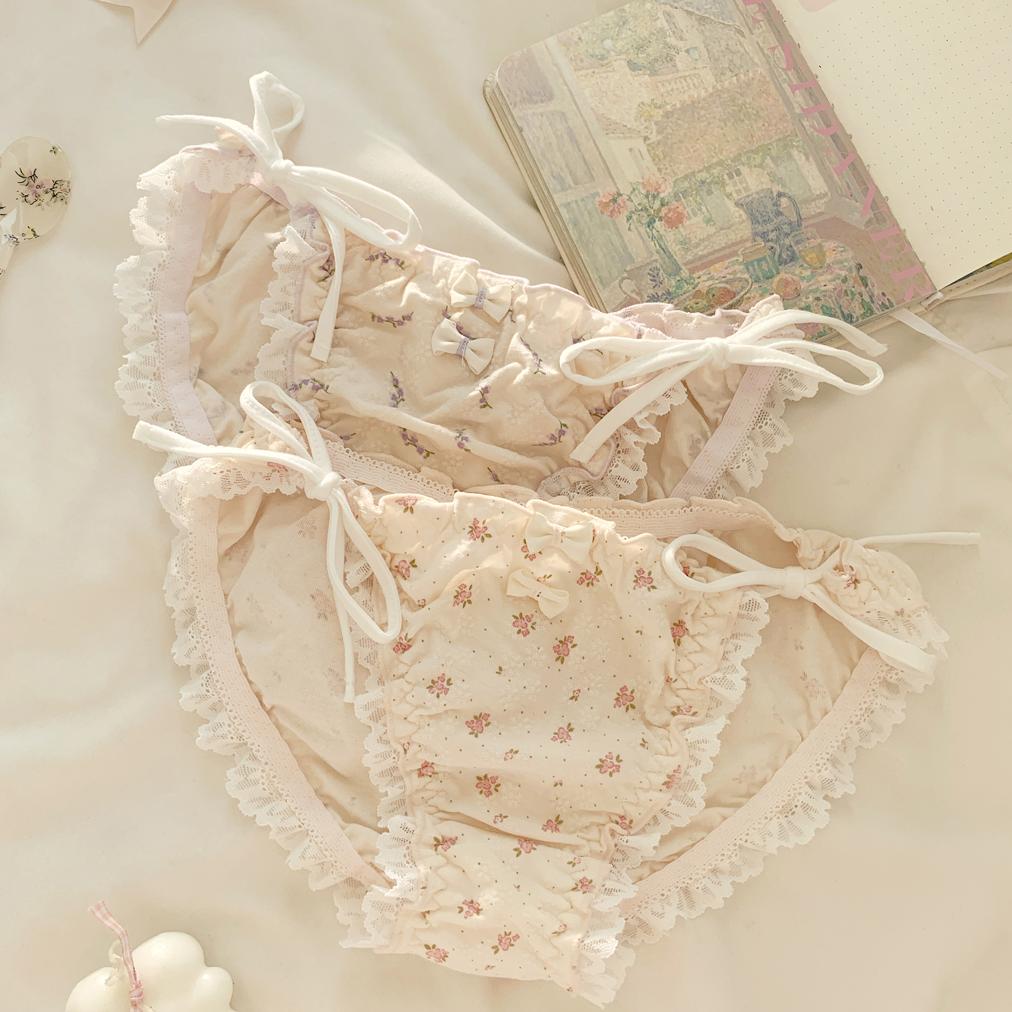 小碎花绑带纯欲内裤女