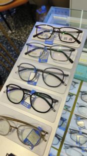 横岗眼镜复古纯钛眼镜超轻眼镜架实体店配眼镜近视眼镜大框全框