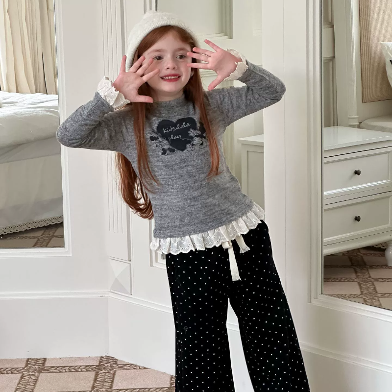 GOLI·软糯花边长袖打底衫