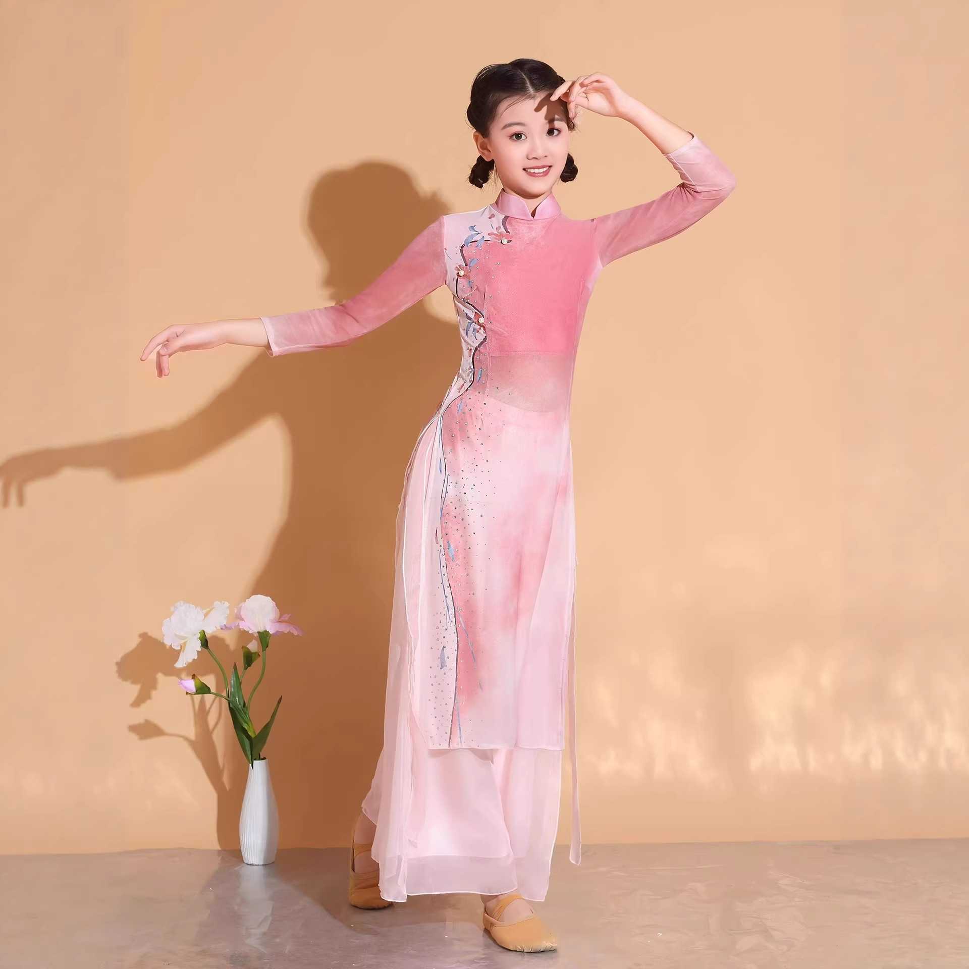 六一儿童古典舞演出服女渐变纱衣