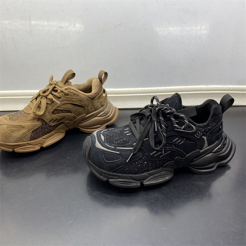 清仓断码处理女鞋2025秋冬季新款真皮厚底耐磨加绒保暖运动老爹鞋