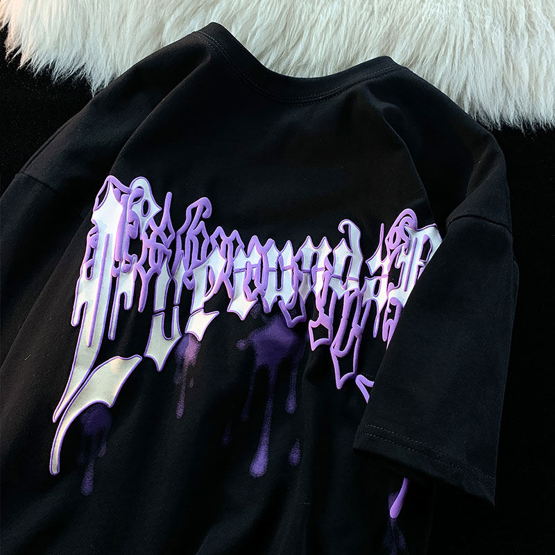 American High Street 'Escape Earth' Foam Print Tee – Your Next Go-To Style Statement - Product image 3