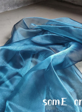 设计师幻彩面料 逆向孔蓝琉璃网纱 设计师网纱婚庆礼服创意面料