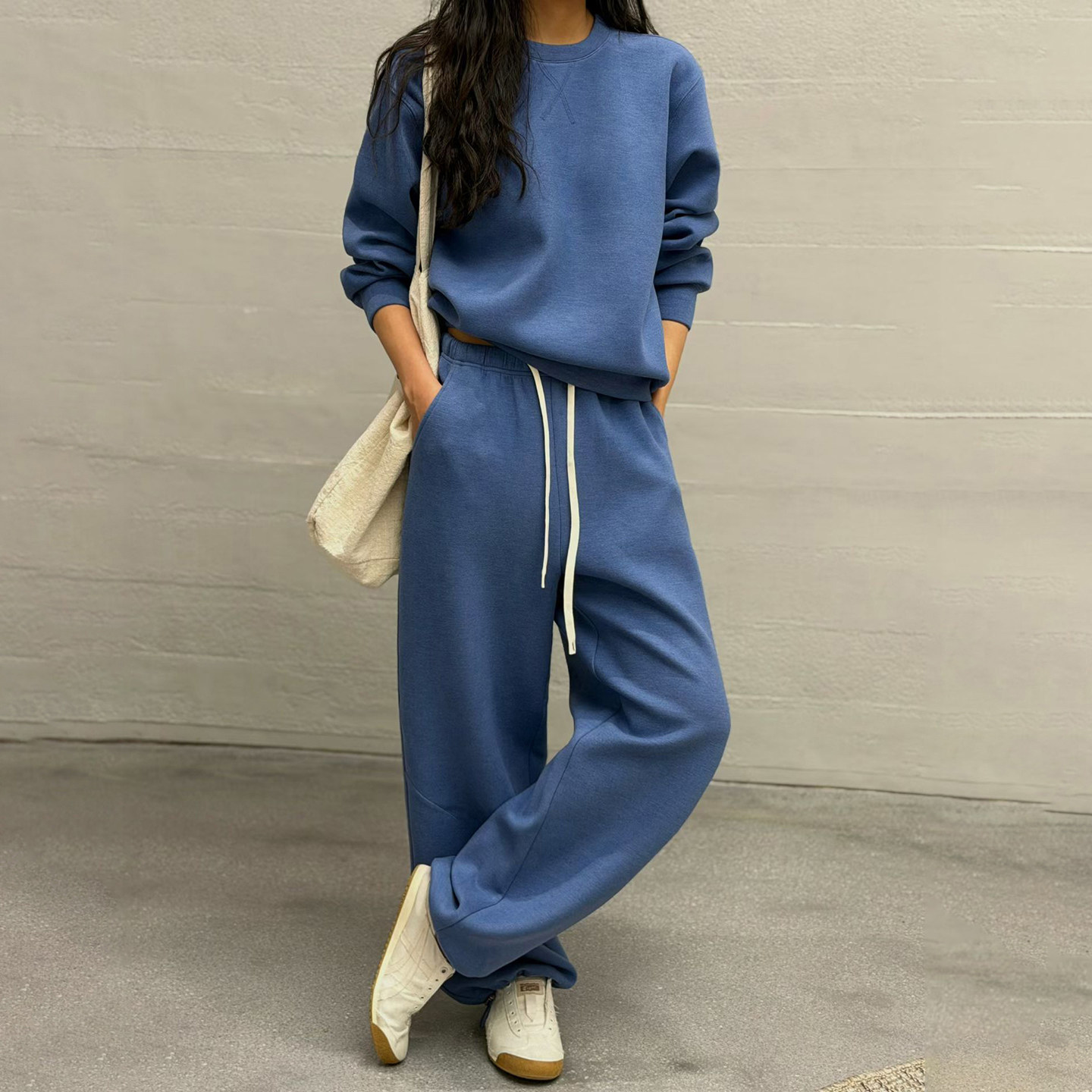 欧洲站休闲风运动套装女2026年秋季宽松卫衣阔腿裤两件套圆领长袖