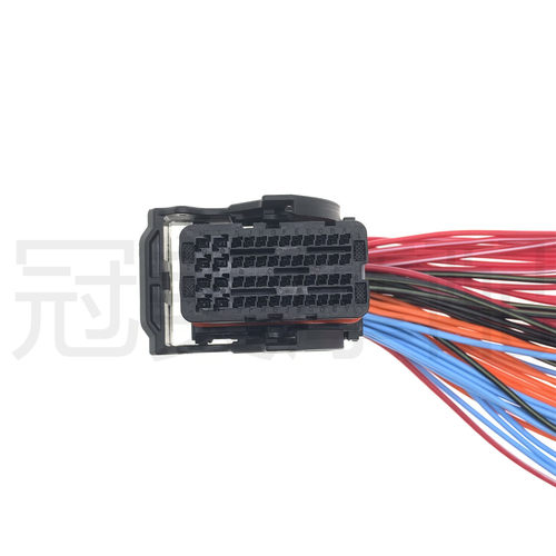 适用力帆摩托车V16LF250-E-D-H-K博士系统ECU点火器电脑版插头