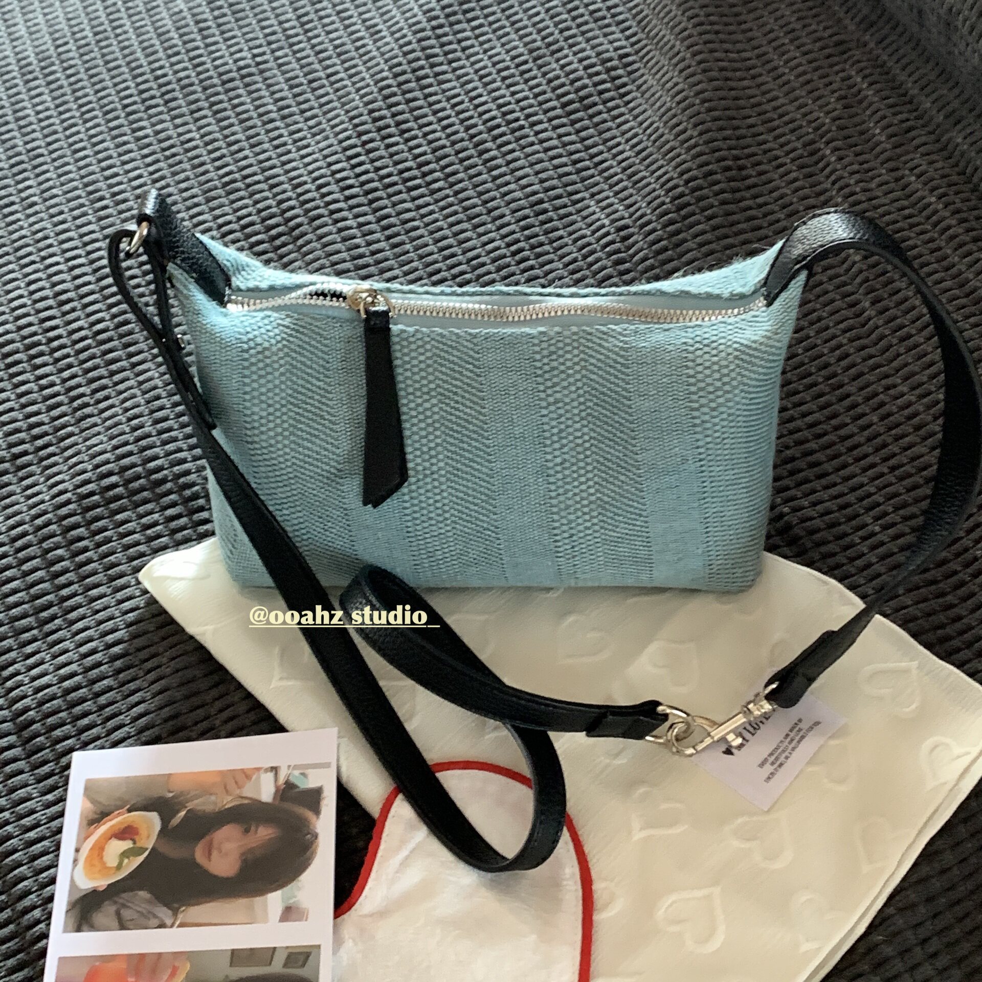 "悠闲一天"韩国水蓝色单肩hobo包百搭PU肩带拼接棉麻混织斜跨小包