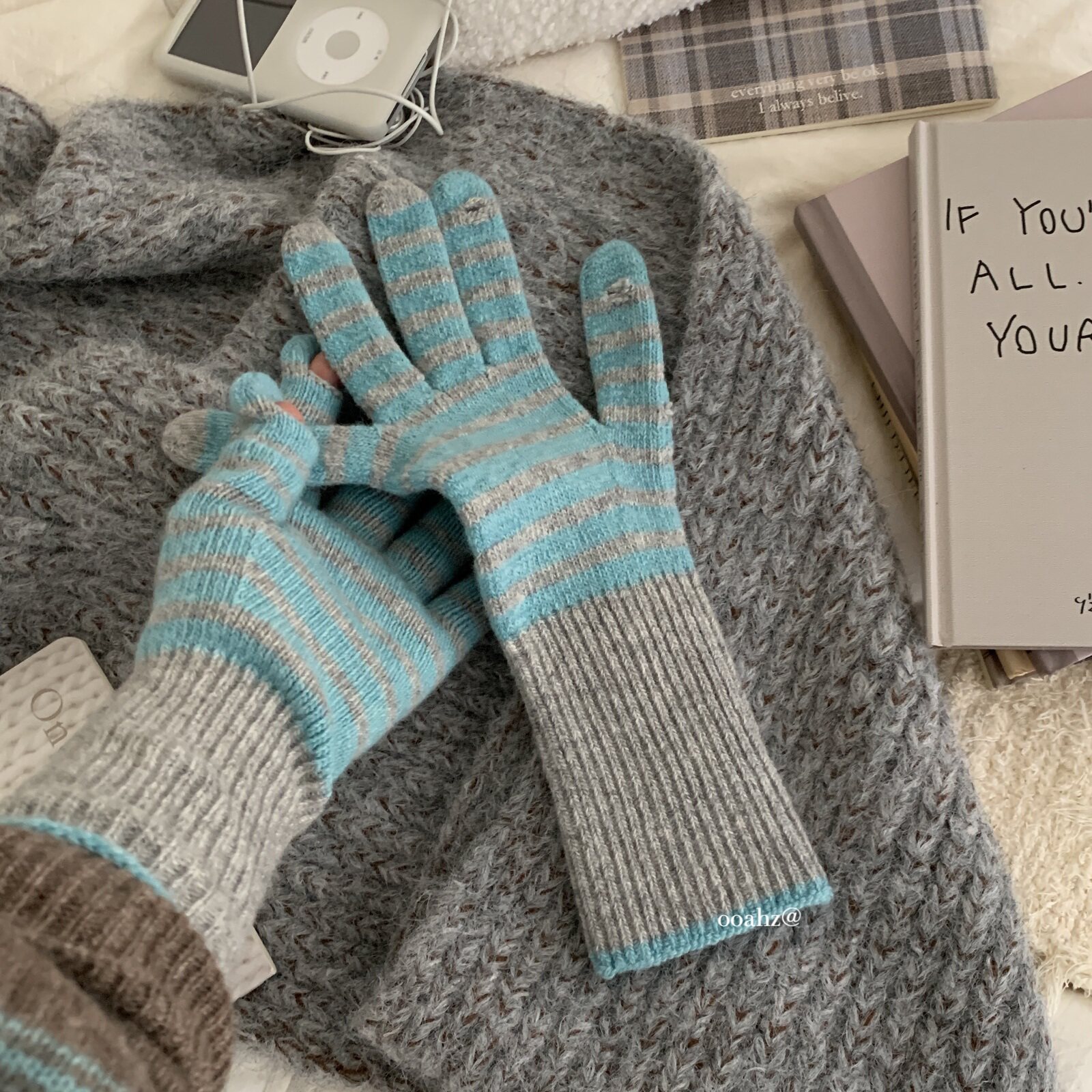 调色实况 韩国含羊毛条纹露指手套 秋冬加长流行保暖情侣防寒骑行