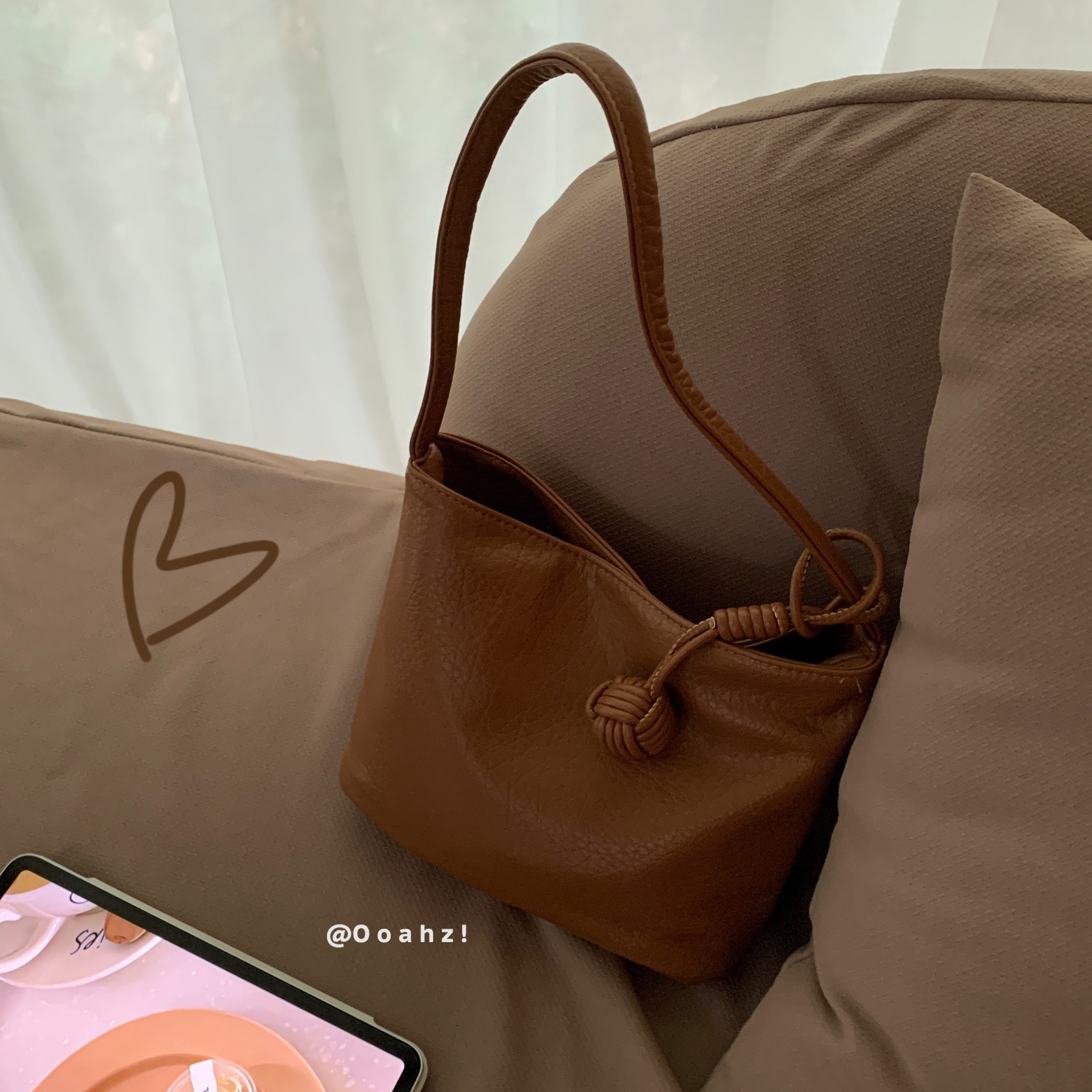 奶香可可~棕色复古hobo质感软皮单肩包 小众设计腋下包通勤手提包