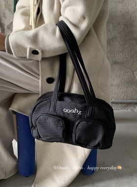 普信出圈~ooahz自制小众设计包包 尼龙绗缝百搭休闲ins单肩腋下包