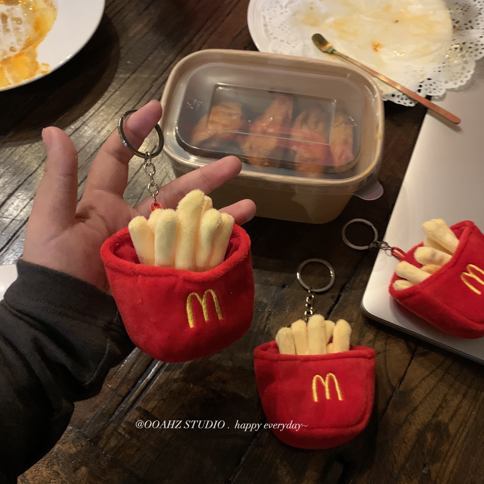 M薯条挂件~红色毛绒包包配饰