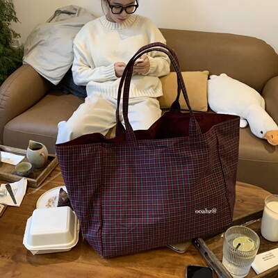 不烦世事 中性复古格纹单肩托特包包 超大容量尼龙通勤手提腋下包