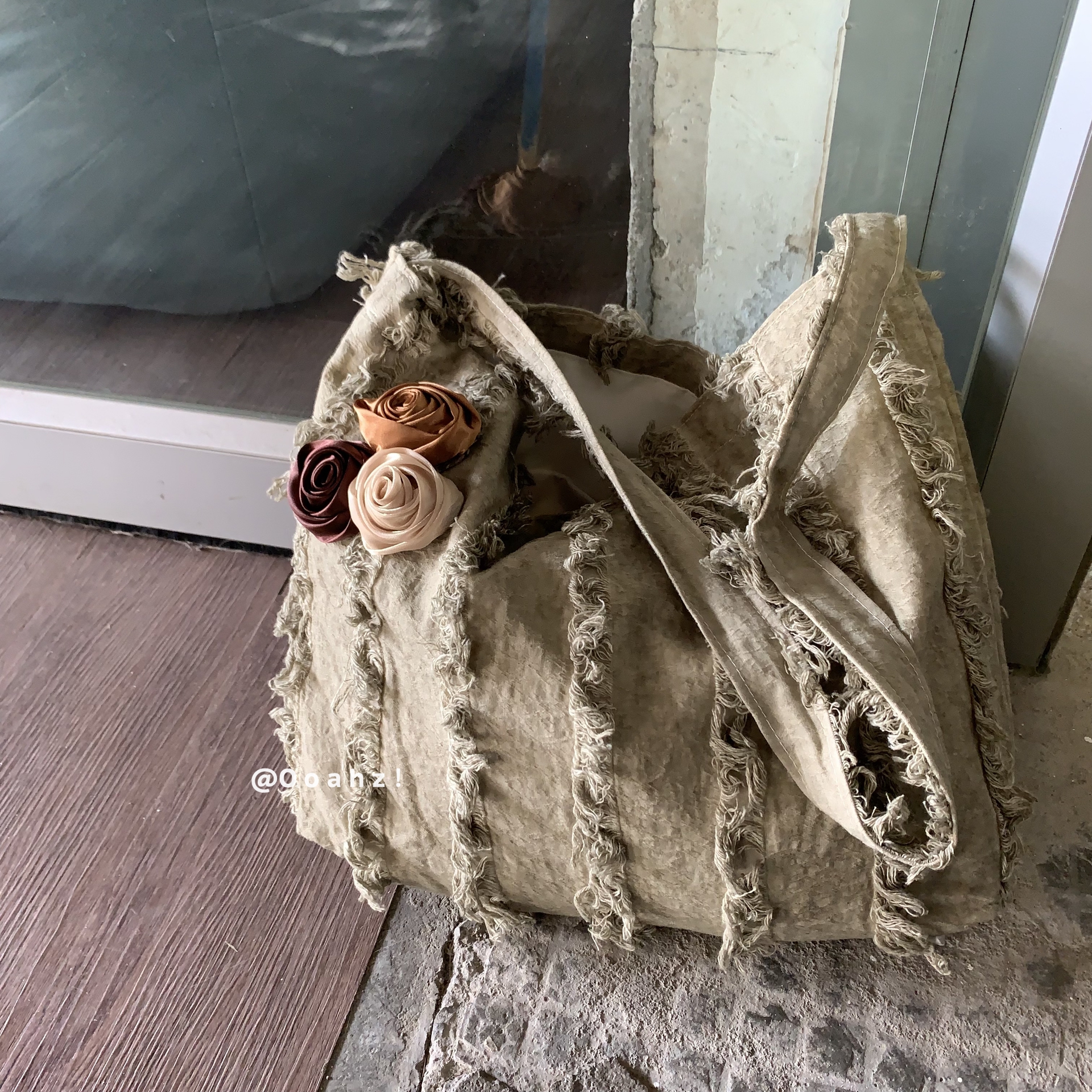 玫瑰故事~破旧感春夏亚麻提花斜挎包 重工设计花朵复古流苏单肩包