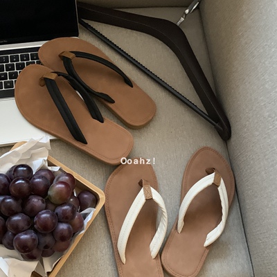 小岛蜜月~高级感麂皮面人字拖 复古踩屎感拖鞋夏日颜值款沙滩凉鞋