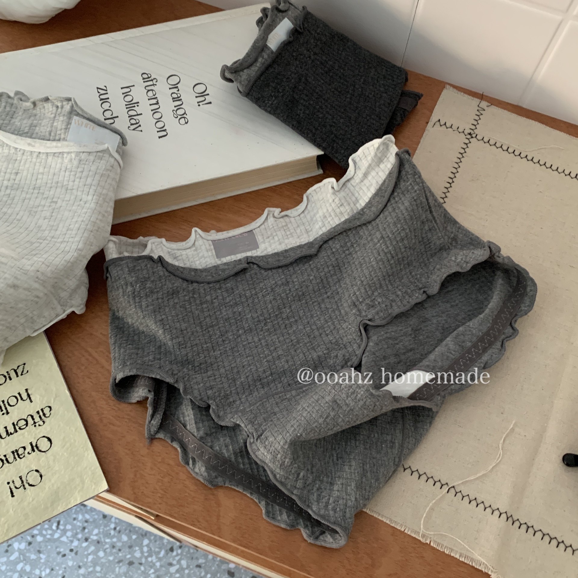 "懒蛋一天"miu系少女拼接高级感堆堆内裤 螺纹坑条纯棉中腰三角裤,女士内衣/男士内衣/家居服,女三角裤,淘宝优惠券,粉丝福利购,淘宝优惠卷