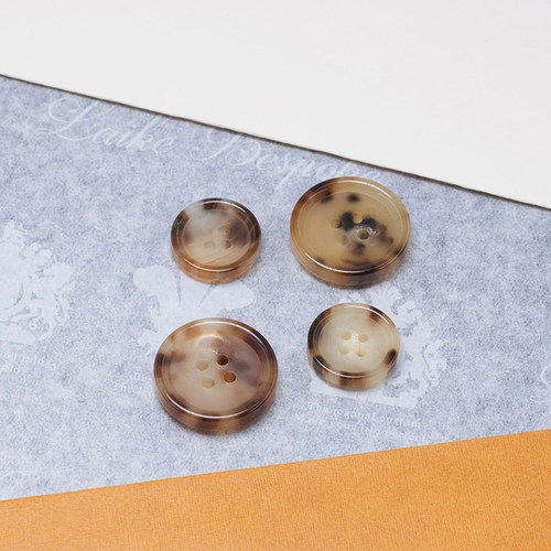 莱可高定辅料天然咖牛角扣