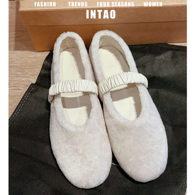 白色法式毛绒玛丽珍毛毛鞋女秋冬