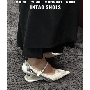 巨好看白色尖头玛丽珍鞋女2026春季新款悬浮跟法式绝美小众高跟鞋