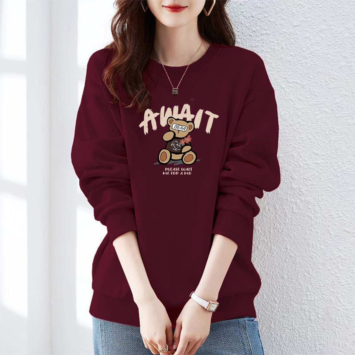 大牌即墨酒红卫衣女春秋时尚设计感印花宽松显瘦小个子无帽上衣潮