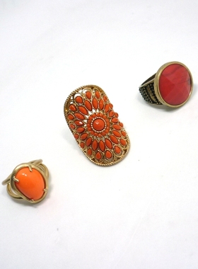 美国指环红色人造宝石戒子