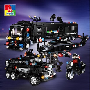 沃马C0518防爆特警战队8合体捍卫者警察突击作战指挥车组装积木6+