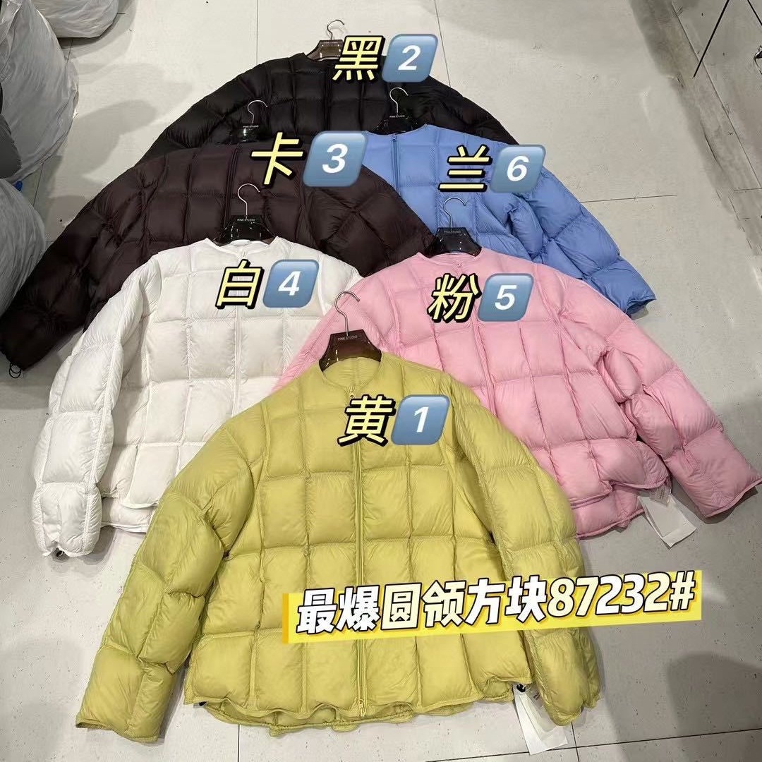 圆领羽绒服女2025冬季新款加厚云朵方格轻薄90白鸭绒外套F120705