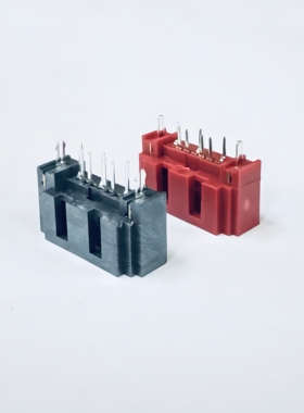 SATA 7PIN硬盘接口180度立式插针全包开天窗A型3.0 LCP料红色黑色