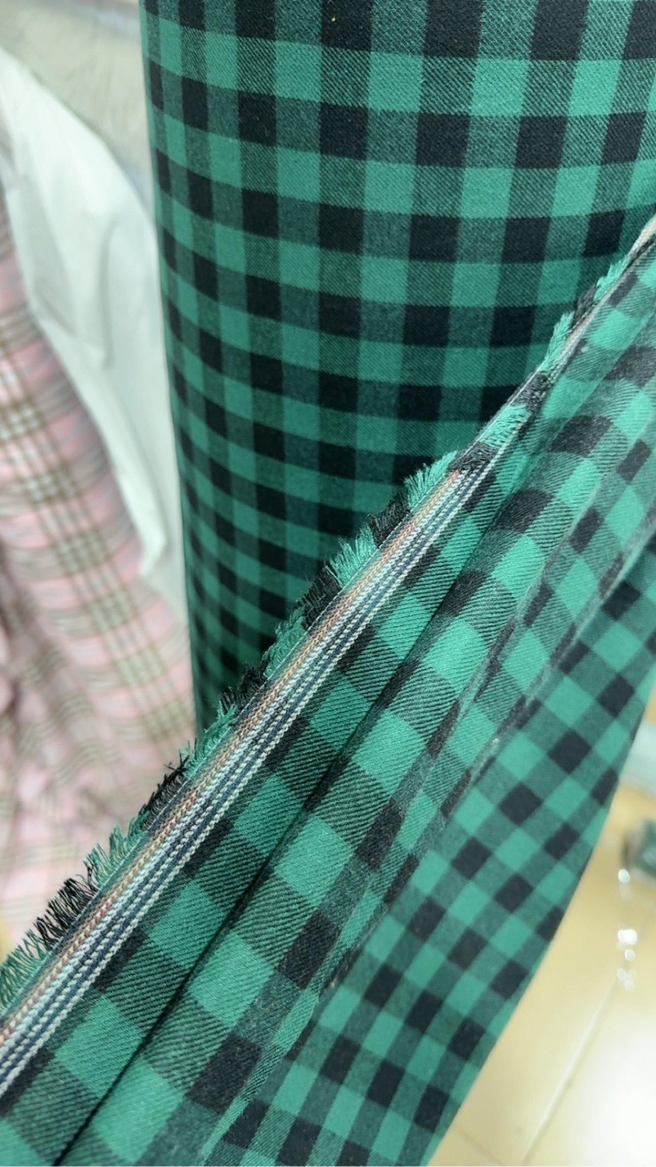 斜纹黑绿朝阳格衬衣裙子裤子连衣裙纯棉布料手工长3米宽1.45米,纺织面料/辅料/配套,面料/布类,淘宝优惠券,粉丝福利购,淘宝优惠卷