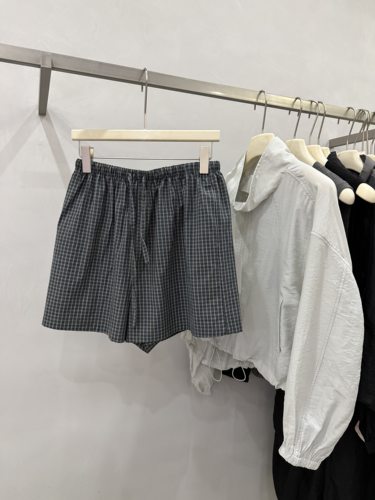 LOW FLAT韩代复古格子松紧腰短裤女2026新款宽松休闲穿搭四分裤子