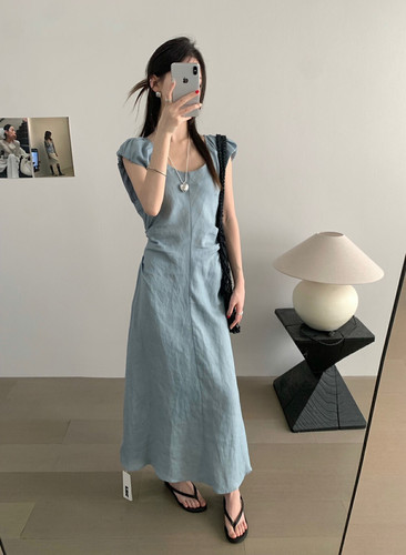 TABLE韩代时髦U领后腰镂空设计感腰带连衣裙女2025夏季温柔风长裙