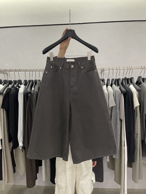 LOW FLAT韩系时髦高腰气质休闲七分裤女2025秋装显瘦直筒牛仔裤女