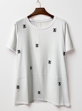 金影奇夏季短袖圆领刺绣t恤女胖mm大码女装新款时尚百搭上衣62012