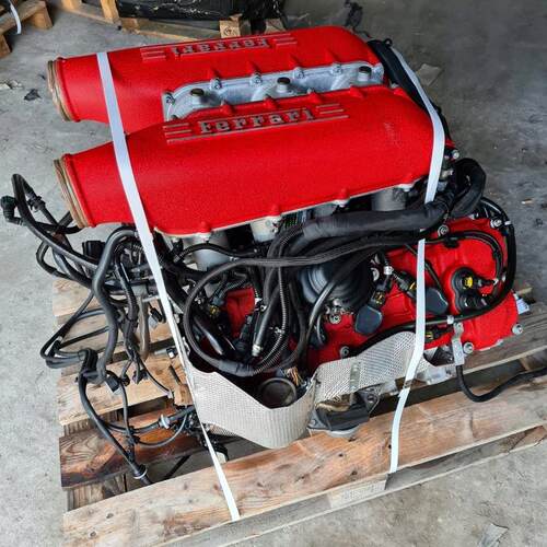 适用法拉利 FF 加州 蜘蛛 458 Italia F136FB 4.5L V8 发动机总成